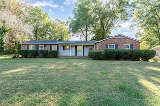 1920 Echo Trail, Pfafftown, NC 27040