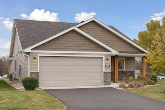 4005 Iris Ct, Rockford, MN 55373