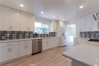 1919 W Coronet Ave Unit 221, Anaheim, CA 92801