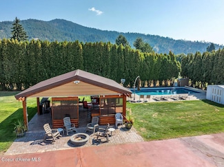 1772 E Hanley Ave, Dalton Gardens, ID 83815