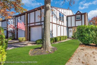 2 Oak Ct, Spring Lake, NJ 07762