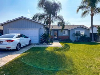 1622 17th Place, Delano, CA 93215