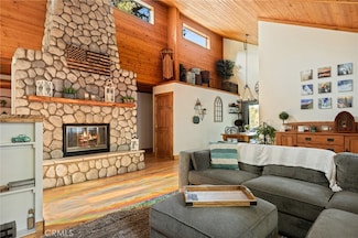 31297 All View Dr, Running Springs, CA 92382