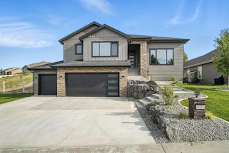 11208 E Rimrock Ln, Spokane, WA 99206
