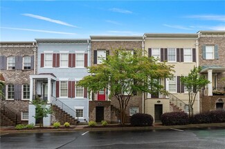 1003 Pearl Point NE, Atlanta, GA 30328