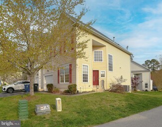 23427 Dahlia Cir, California, MD 20619