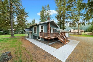 13239 Moes Rd SE, Rainier, WA 98576