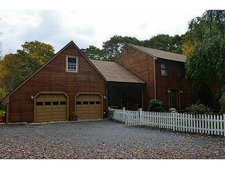 23 Briggs Rd, Foster, RI 02825