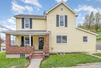 424 N Miami Ave, Cleves, OH 45002
