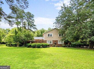 1414 Park Ave, Perry, GA 31069