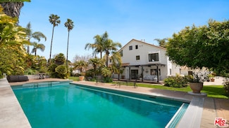 29675 Harvester Rd, Malibu, CA 90265