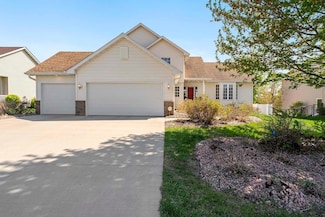2578 148th St W, Rosemount, MN 55068