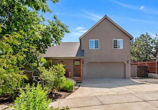 3060 NE Saber Dr, Bend, OR 97701