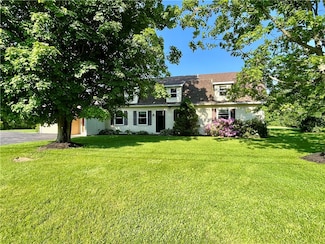 6796 E Port Bay Rd, Wolcott, NY 14590