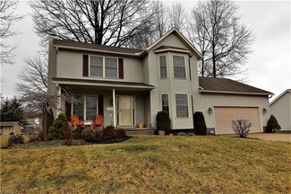 5208 Aspen Meadow Dr, Ravenna, OH 44266