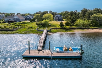 14 Trinity Cove Rd, Harwich, MA 02671