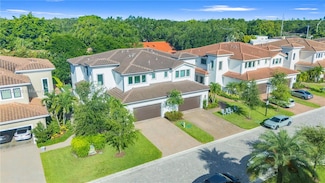 5840 Brookfield Cir, Fort Lauderdale, FL 33312