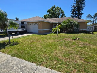 7818 Lewis Rd, Lakeland, FL 33810
