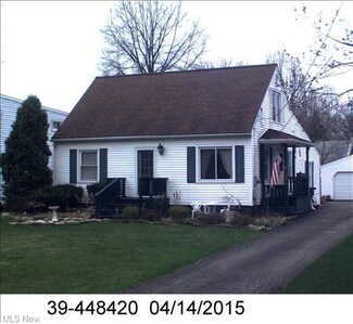 1905 Monticello Ave NW, Warren, OH 44485