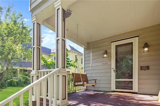 1523 Grand Ave, Parsons, KS 67357