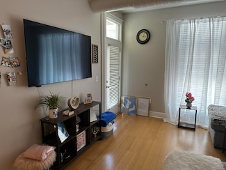 535 S Upper St Unit 215, Lexington, KY 40508