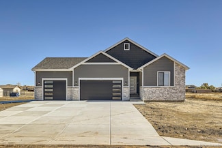 1172 N Picketwire Ln, Pueblo, CO 81007