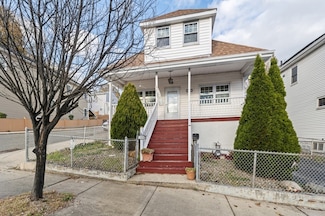 537 Park Ave, Revere, MA 02151