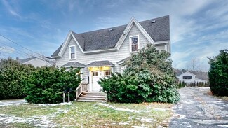 5 Wakefield Ave, Saco, ME 04072