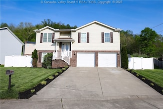 102 Samuel Ave, Poca, WV 25159