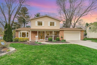 2303 Wilmington Dr, Midland, MI 48642
