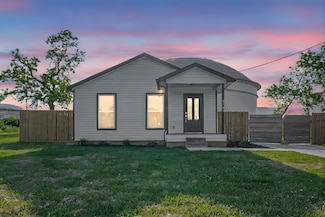 3701 Amoor Ave, Houston, TX 77029