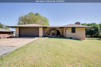 4301 Unruh Dr, Enid, OK 73703