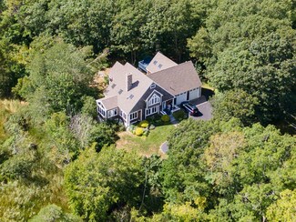 42 Granite Point Rd, Biddeford, ME 04005