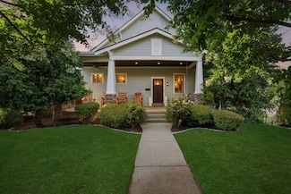 906 Acklen Ave, Nashville, TN 37203
