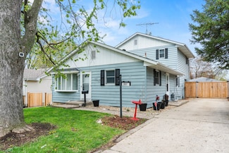 257 N Shaddle Ave, Mundelein, IL 60060
