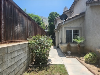 16471 Applegate Dr, Fontana, CA 92337