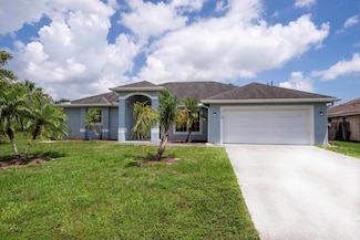 883 SW Mccall Rd, Port Saint Lucie, FL 34953