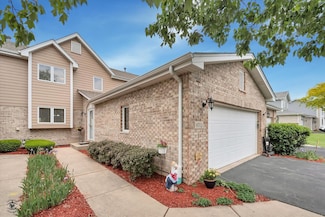 8702 Ballycastle Ln, Tinley Park, IL 60487