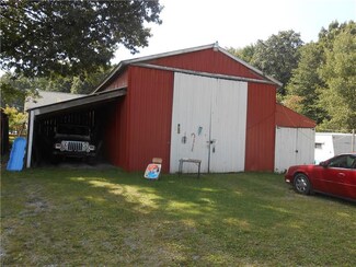 213 Browntown Rd, Harrisville, PA 16038