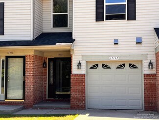 17117 Higdon Dr Unit 2, Brownstown, MI 48193