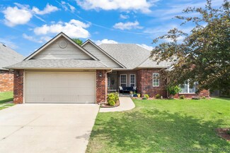 13003 E 114th Ct N, Owasso, OK 74055