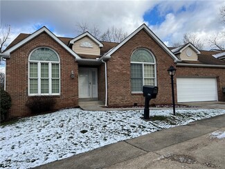 206 Country View Dr, New Kensington, PA 15068