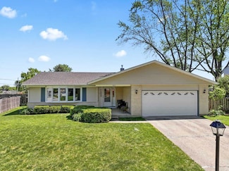 1805 E Tano Ln, Mount Prospect, IL 60056