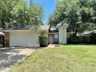 3105 Bluestem Dr, College Station, TX 77845