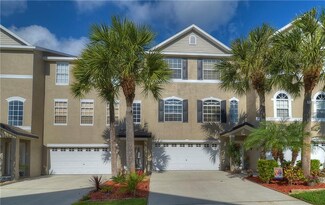 18 Seagrape Cir, Clearwater, FL 33759