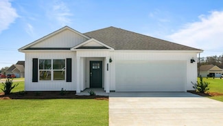 101 Aubrey Ave, Headland, AL 36345