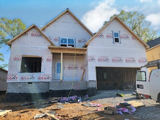 982 Alton Dr, Clarksville, TN 37043