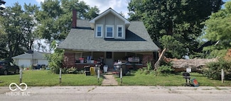 202 E Pearl St, Trafalgar, IN 46181