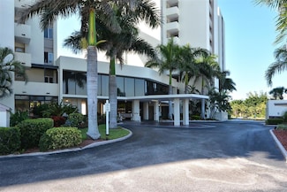 19 Whispering Sands Dr Unit 204, Sarasota, FL 34242