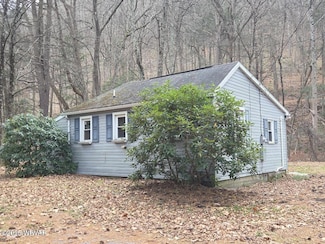 390 Valley St, Williamsport, PA 17702